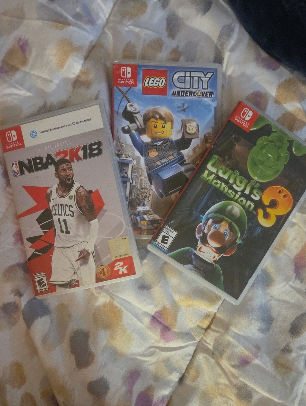 Nintendo Switch - 3 Games, Luigi's Mansion 3, LEGO City Undercover, NBA2K18